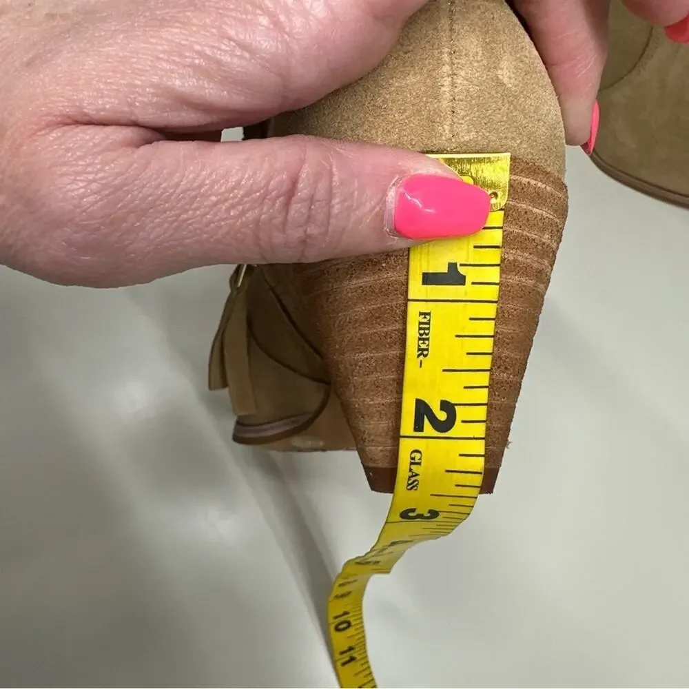 NWOB | Vince Camuto | Salintino Bootie | Taupe | 6.5M
